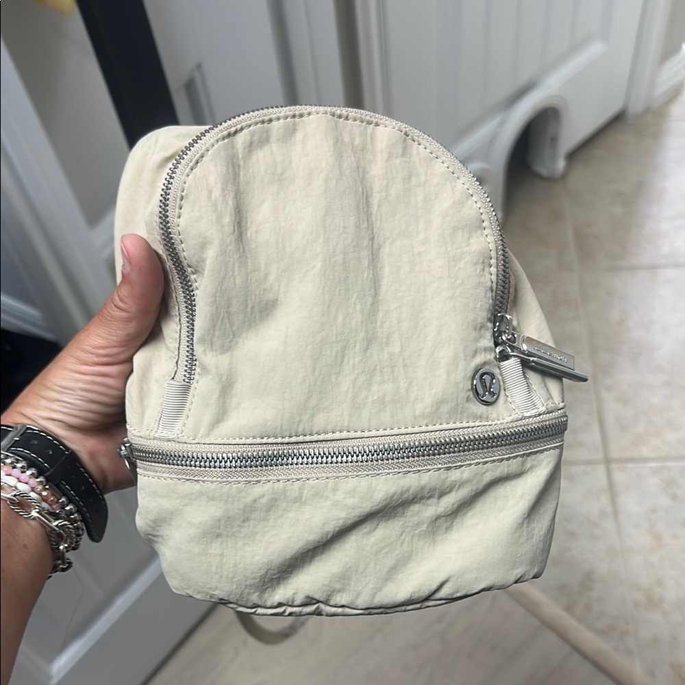 Lululemon backpack